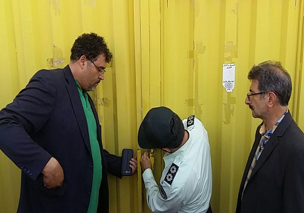 شناسایی یک انبار احتکار لوازم کالا در شورآباد به صورت سرزده