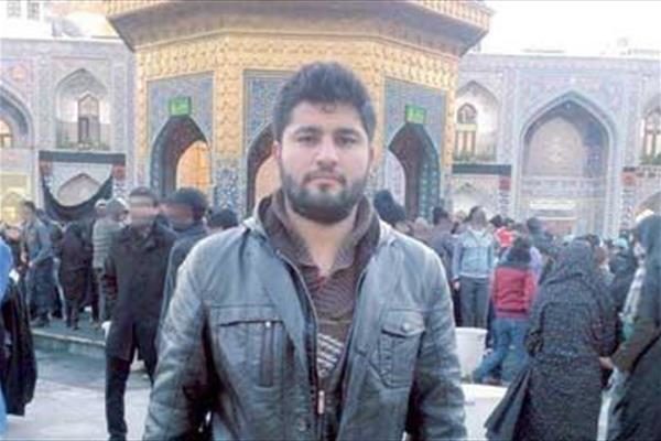 لغو پرواز و درگیری فیزیکی در فرودگاه ایلام / سرباز گروگان گرفته شده به آغوش خانواده بازگشت / حمله شغا&zwnj;ل&zwnj;های گرسنه به اداره محیط زیست بجستان /کوهنورد ۸ ساله قله دماوند را فتح کرد