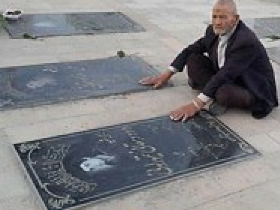 تشییع پیکر پدر ۲ شهید در تیمورلوی شهرستان آذرشهر