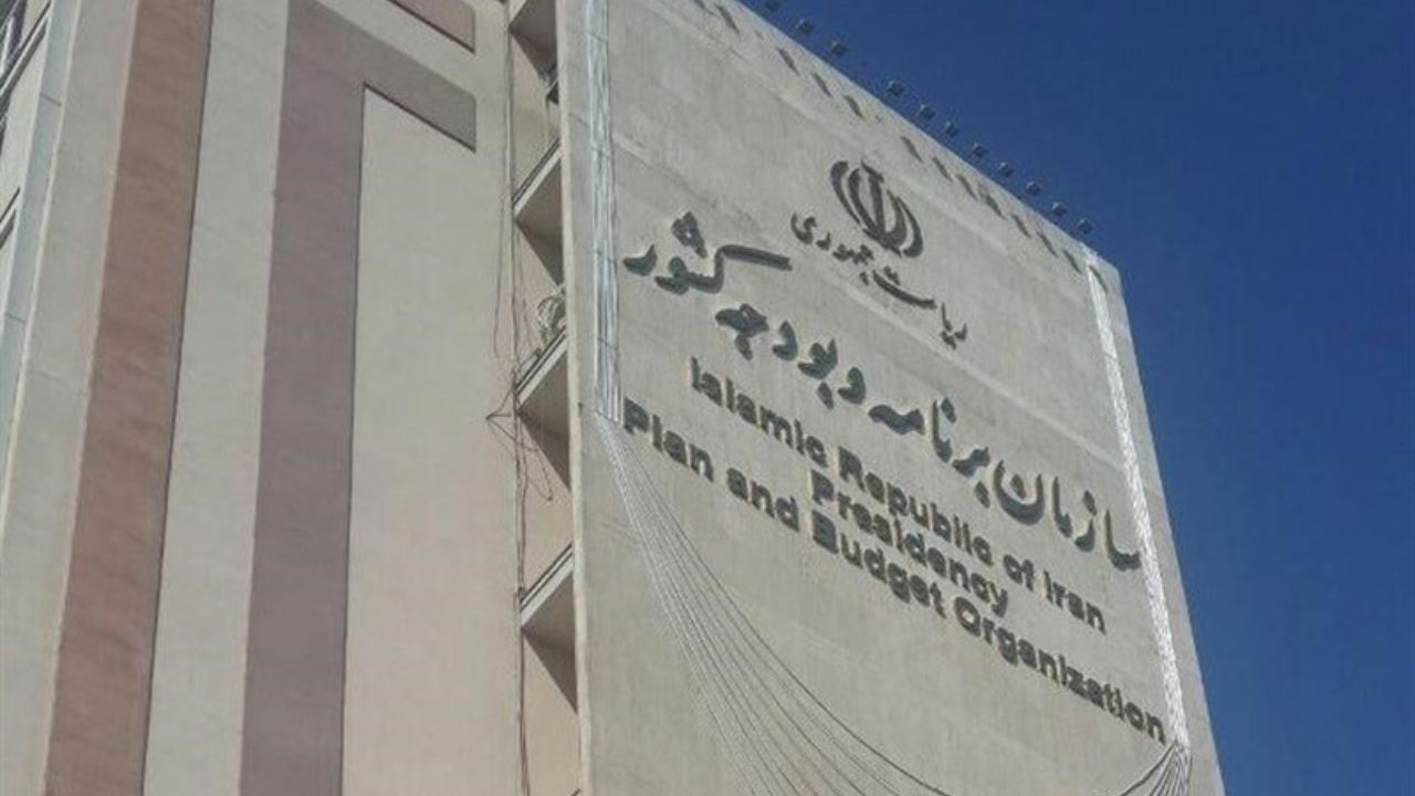 چرا روحانی سخنگوی دولت معرفی نمیکند؟//خاموشی سالن نشست با نبود سخنگو! چرا روحانی سخنگوی دولت معرفی نمیکند؟//خاموشی سالن نشست با نبود سخنگو!