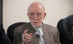مبارزه با فساد اولویت بسیاری از مدیران کشور نیست/ تیم اقتصادی دولت شکست خورده است