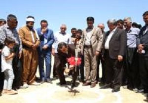 کلنگ احداث سالن ورزشی روستای "خاندانقلی" بیجار بر زمین زده شد