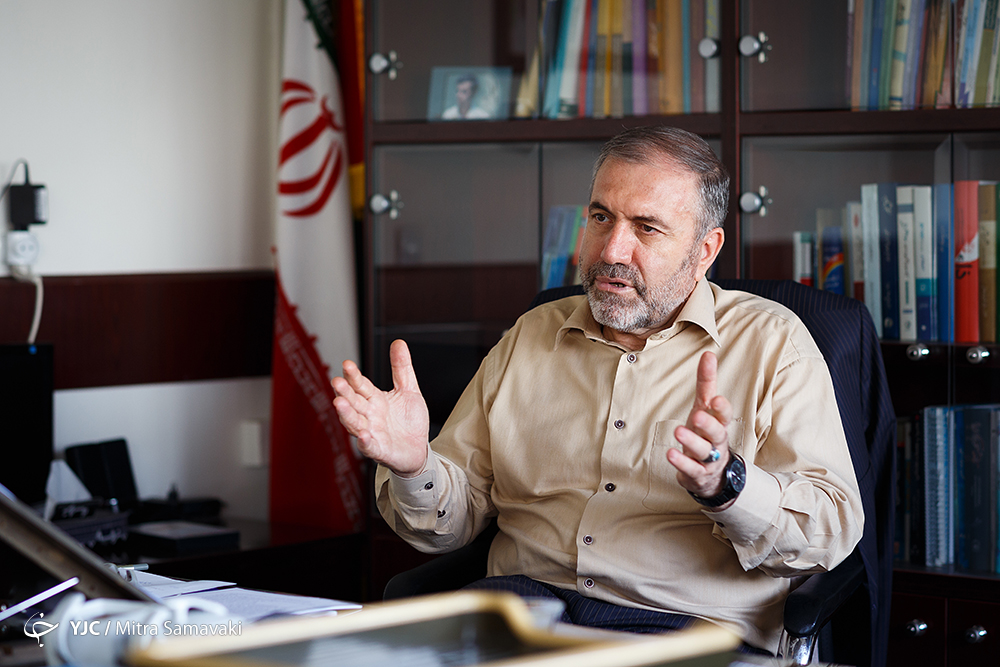 تعیین مکان تجمعات تصمیم شورای شهر تهران بود و از ما سوالی نکردند/دشمنان امنیت کشور را هدف قرار داده&zwnj;اند/از امنیتی شدن آب جلوگیری می&zwnj;کنیم/