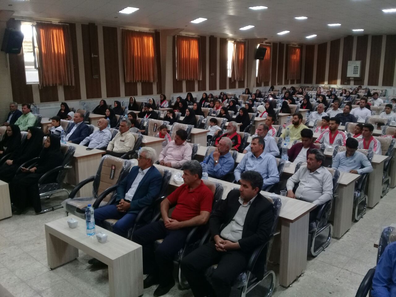 برگزاری آئین اهدای احکام قهرمانی رزمی کاران دفاع شخصی و سلاح سرد و هنر&zwnj;های رزمی در مه ولات