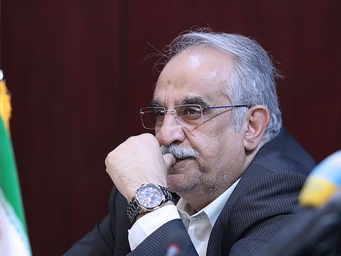 طرح استیضاح وزیر امور اقتصادی و دارایی اعلام وصول شد