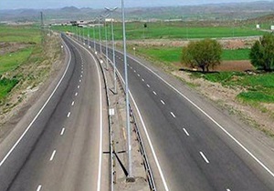به بهره برداری رسیدن  ۸۰ کیلومتر از آزاده راه خرم‌آباد – اراک تا خرداد‌ماه ۹۸