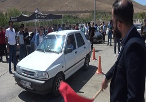 مسابقات اتومبیل&lrm;رانی مارپیچ در بروجن