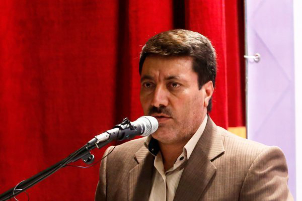 باند پروازی فرودگاه خرم&zwnj;آباد هم تراز باند فرودگاه مهر آباد است