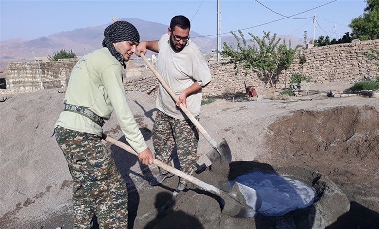 روایتی از همت بلند جهادگران جوان در روستایی محروم / برایت &laquo;سرپناه&raquo; می&zwnj;سازیم+ تصاویر
