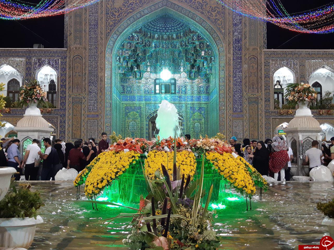حال و هوای حرم رضوی در شب میلاد امام رضا (ع) + فیلم و تصاویر