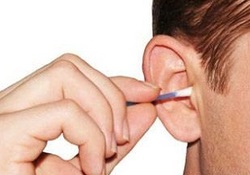 آسیب های جبران ناپذیر استفاده از هدفون + فیلم