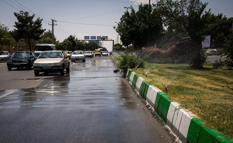ممنوعیت آبیاری چمن در تمامی فضا&zwnj;های سبز دستگاه&zwnj;های دولتی/آبیاری فضای سبز در طول روز ممنوع شد