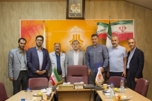 تجلیل هیئت مدیره باشگاه سایپا از علی دایی