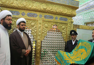 استقبال از خادمین آستان قدس رضوی در امامزاده حسن (ع) + تصاویر
