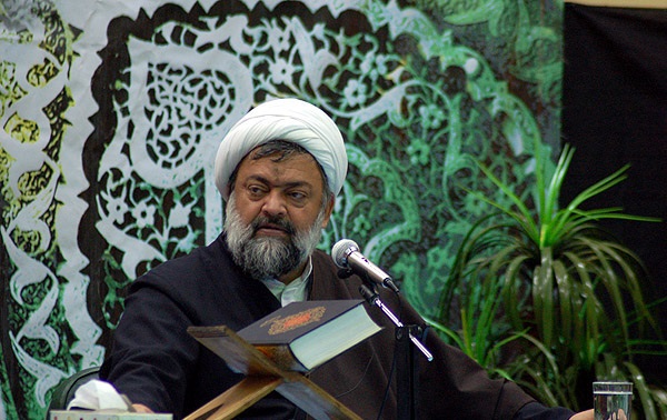 دلیل پذیرش ولایت عهدی توسط امام رضا (ع)/ چگونه امام هشتم مانع گسستگی سلسله معصومین (ع) شد؟