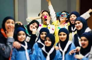 اظهارات عروس داعشی که با هنرپیشه های ایرانی درگیر شد/ام سلمه را بشناسید!+فیلم