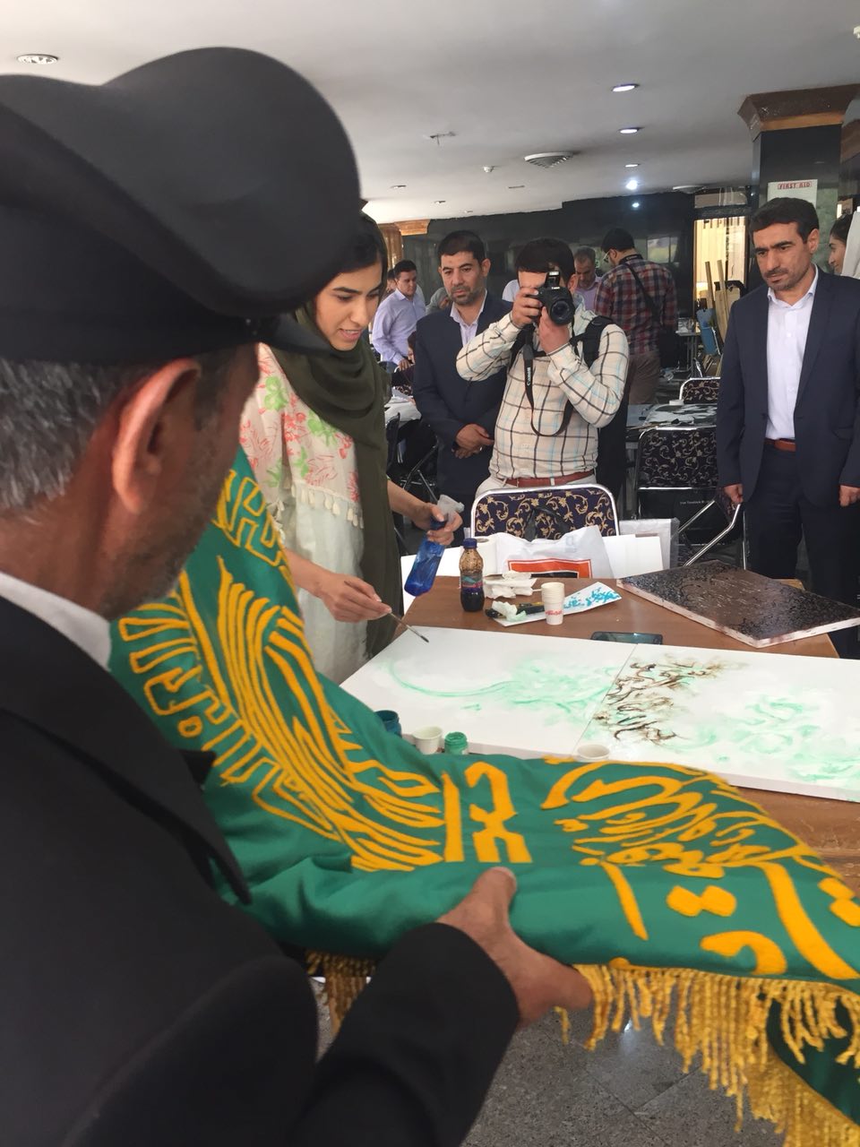 نماهایی از ضریح ضامن آهو به روایت هنرمندان نقاش