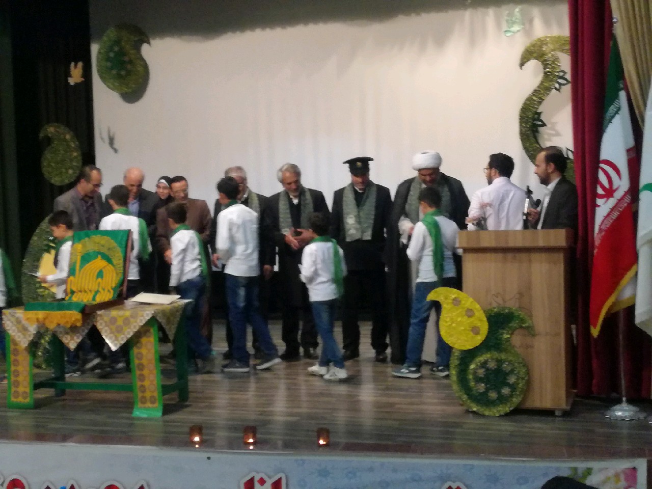 تجلیل از برگزیدگان مرحله استانی شانزدهمین جشنواره بین المللی امام رضا (ع) در ارومیه