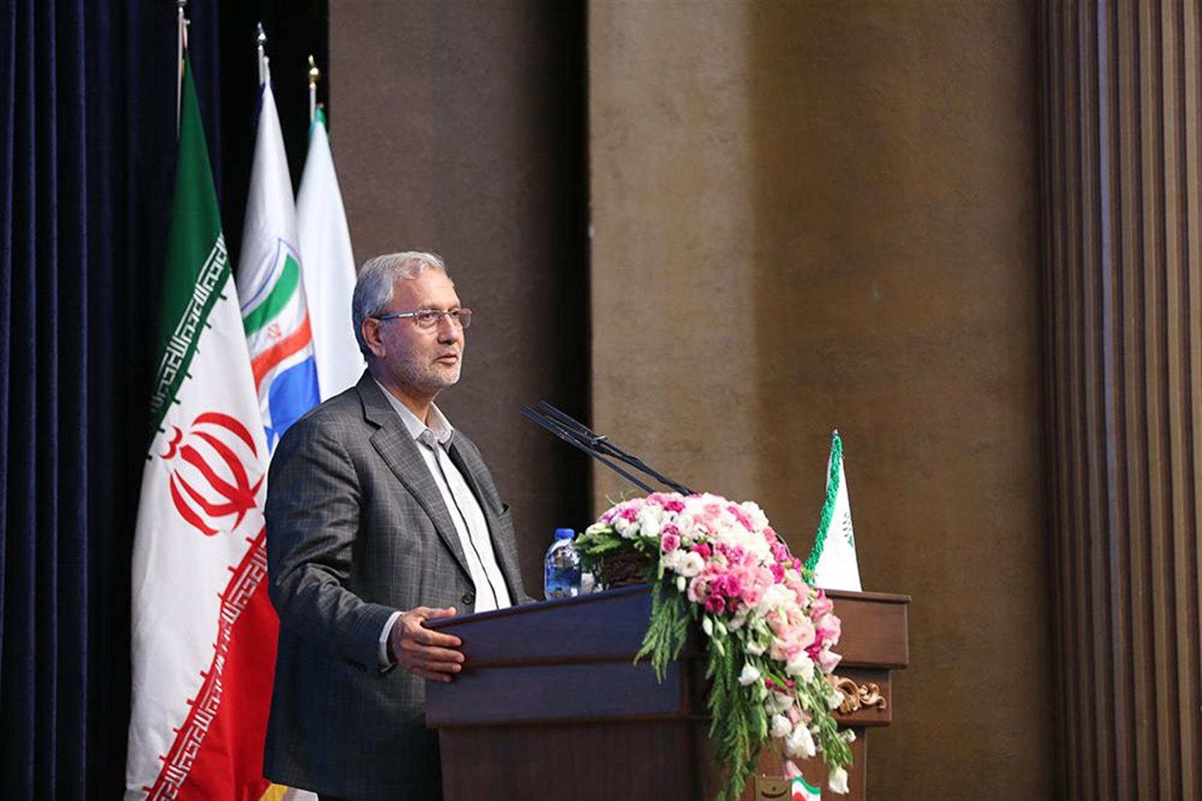 اختصاص بیش از 60 هزار میلیارد تومان بودجه و تسهیلات برای ایجاد اشتغال / در دوران تحریم، اشتغال در حوزه IT و ICT رونق بیشتری دارد