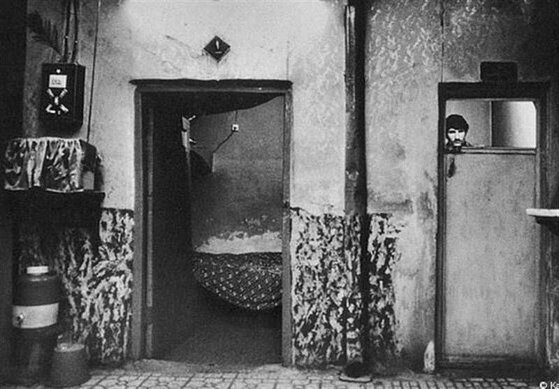 حقایق ناگفته سو استفاده از زنان برای اغراض سیاسی/ از روسپیهای ۲۸ مرداد تا دختران خیابان انقلاب حقایق ناگفته سو استفاده از زنان برای اغراض سیاسی/ از روسپیهای ۲۸ مرداد تا دختران خیابان انقلاب