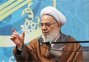 طلاب باید بیانات رهبر انقلاب را سرلوحه کار خود قرار دهند