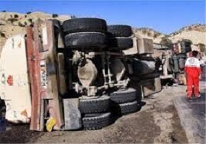 واژگونی تانکر حامل مواد سوختی در مسیر مریوان – سنندج