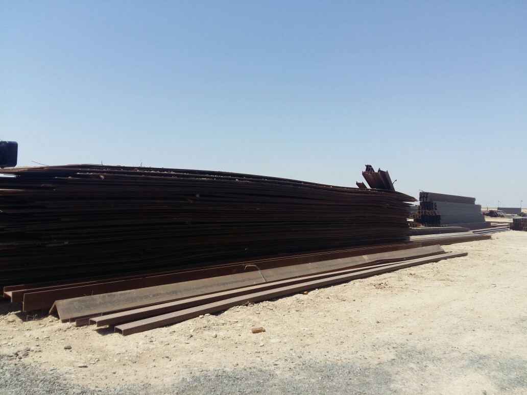 شناسایی انبار احتکار آهن به ارزش ۴۰ میلیارد در کهریزک + عکس