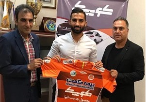 بارانی دلش نیامد جلوی پارس جم بازی نکند!