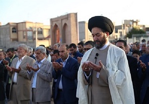 برپایی نماز عید سعید قربان در امامزادگان استان اردبیل