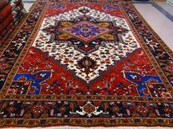 تشکیل کمیته فرش در گیلان