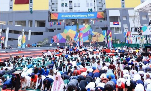 برپایی نماز عید سعید قربان در دهکده بازی‌های آسیایی جاکارتا +تصاویر