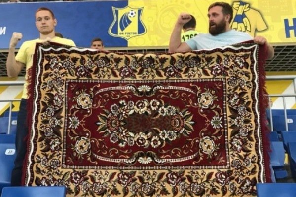 عجیب ترین لباس فوتبال جهان رونمایی شد+عکس