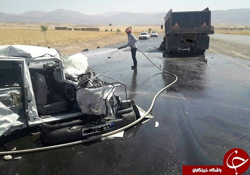 مصدوم شدن دو نفر براثر تصادف خودرو پراید با کامیون در کمربندی خرم آباد+عکس