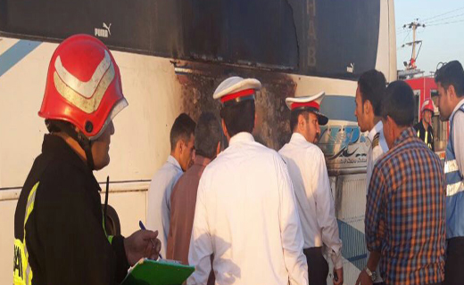 آتش سوزی اتوبوس اسکانیا در بجنورد+تصاویر