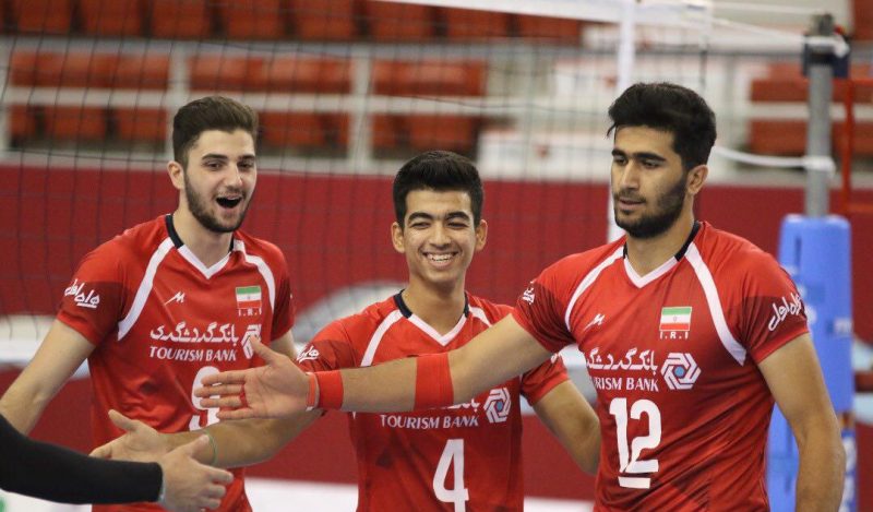 ایران ۳ &ndash; قزاقستان صفر/ یک گام تا کسب سهمیه جهانی والیبال جوانان