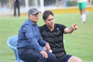 مطهری: ماندن کی روش به نفع تیم ملی فوتبال است/ اگر جادوگری تاثیر داشت هندوستان قهرمان جهان می‌شد