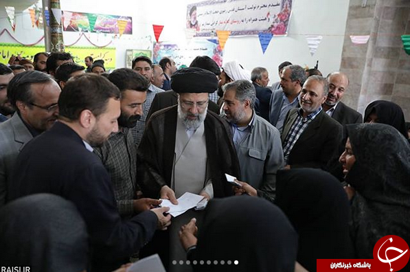 حضور رئیسی در بین مردم روستای محروم کلاته منار +تصاویر
