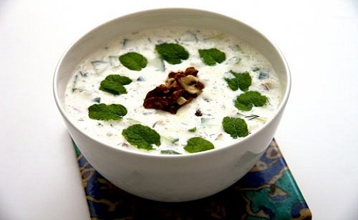 رهایی از عطش با غذایی خنک و تابستانی