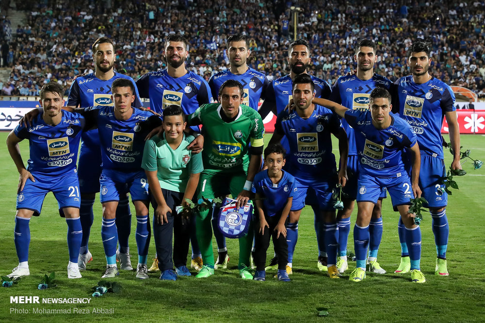 اولین بازی رسمی مدافع برازجانی با لباس استقلال