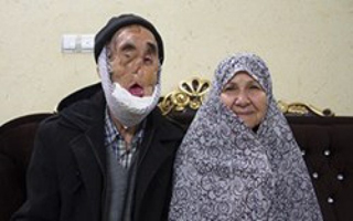 روایتی از 30 سال عاشقی و صبوری/ فرش قرمز ملائکه زیر پای &laquo;بابارجب&raquo; + فیلم