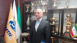 فتحی: با چند مهاجم و هافبک اروپایی تماس داشتیم