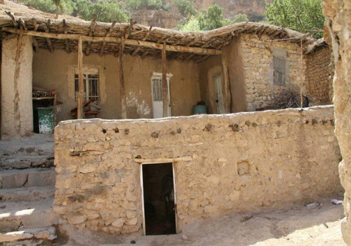 زندگی زیباست؛ غم نان اگر بگذارد