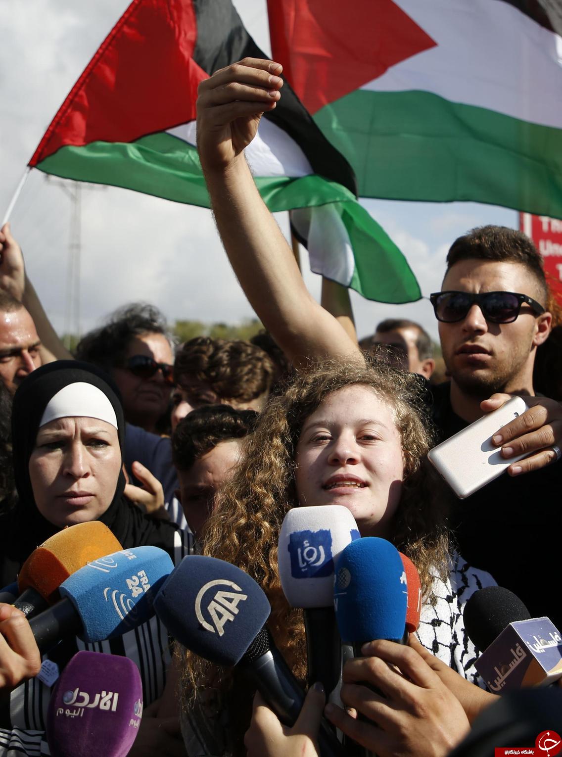 نماد مقاومت نوجوانان فلسطینی از زندان رژیم صهیونیستی آزاد شد+ فیلم و تصاویر