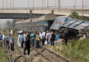 شش زخمی بر اثر خروج قطار از ریل در مصر