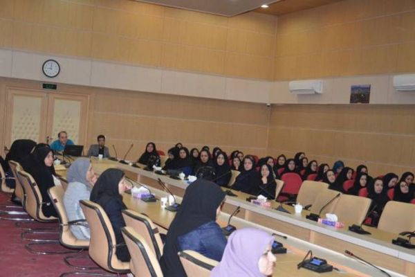 استفاده از مهارت&zwnj;های ارتباطی راهگشای بسیاری از مشکلات دانشجویان است
