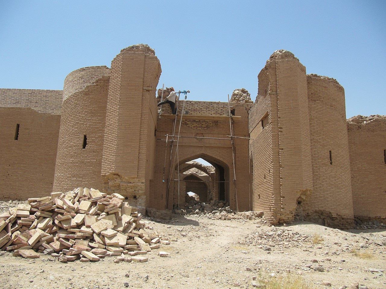رباط کال جنگی خواف جان تازه میگیرد