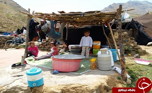 زندگی ساده وبی آلایش عشایر/عشایر انسان&zwnj;های صادق ومرزداران سلحشوری هستند