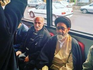 اتوبوس بهانه دیگر امام&zwnj;جمعه تبریز برای حضور درمیان مردم +فیلم
