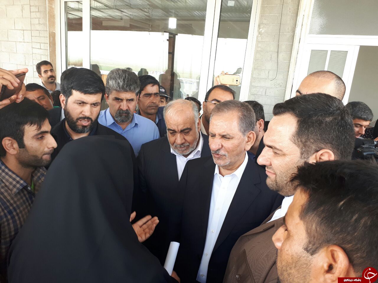 افتتاح۵۰۰۰ واحد در مناطق زلزله&zwnj;زده