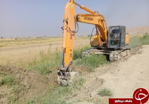 انتقال آب کشاورزی با بهسازی کانال های آبیاری در میداود